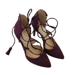 JESSICA SIMPSON Burgundy/Red Lace Up Heels